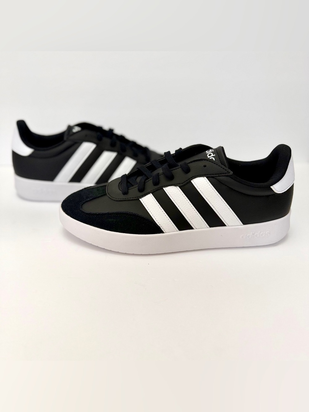 adidas Barreda Leather Low Top Lace Up Tennis Sneakers Core Black/White Men 11.5